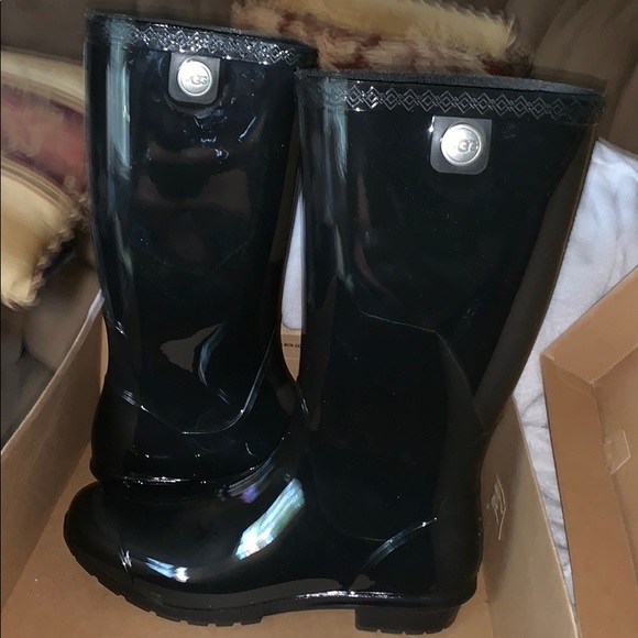 UGG Shoes - New in box UGG Rainboots